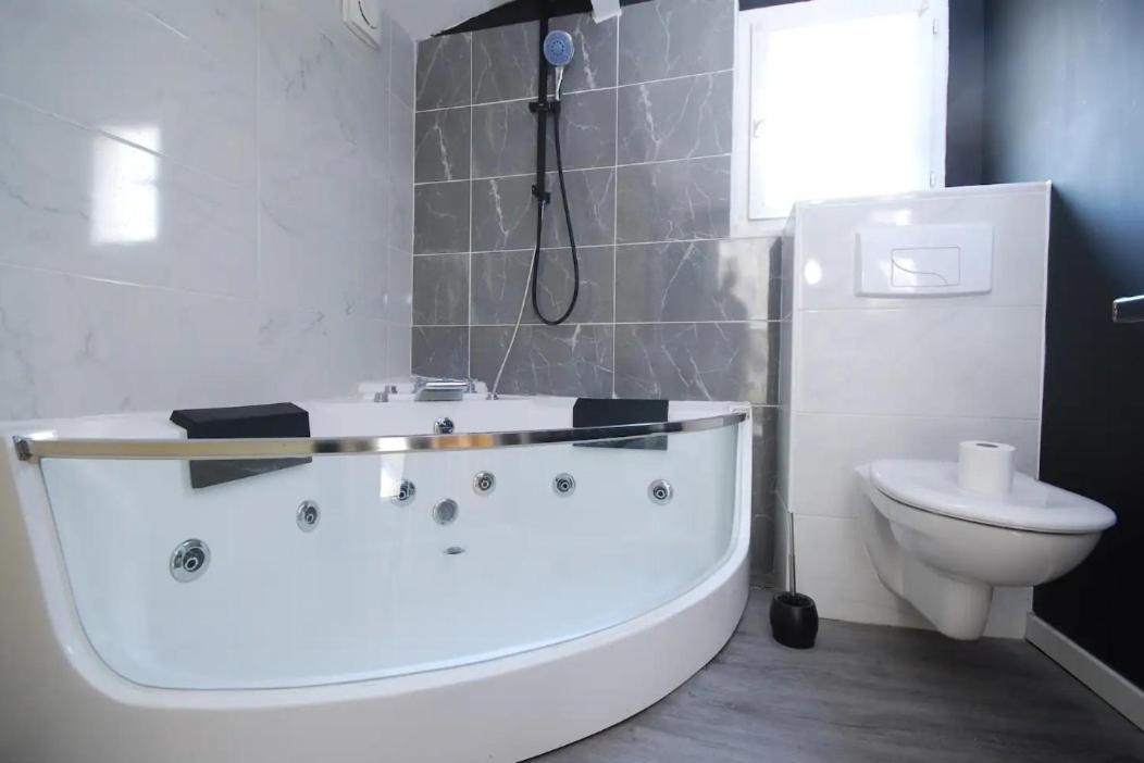 Apartmán Jacuzzi Terrasse Centre Narbonne Exteriér fotografie